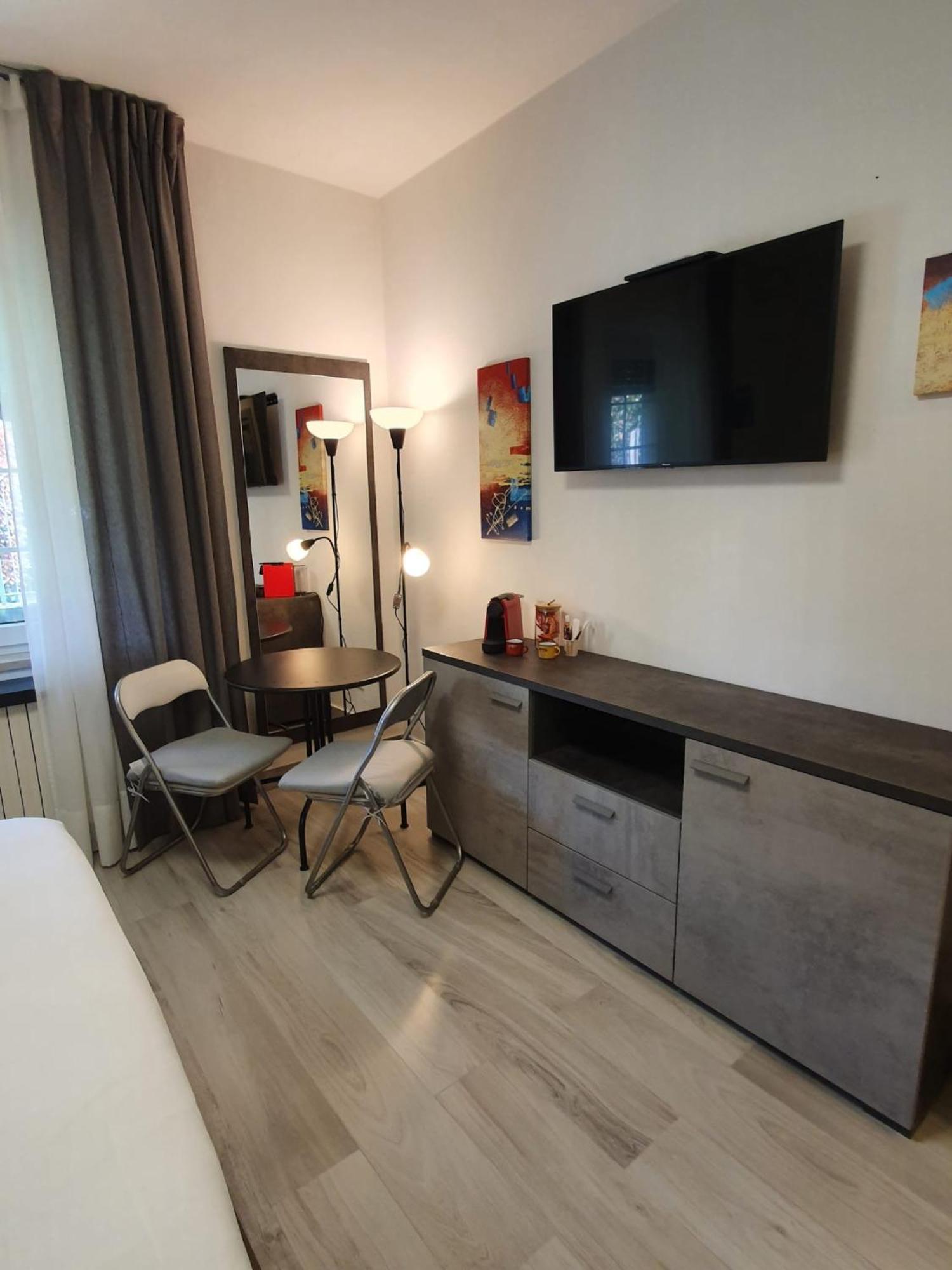 Bergamo - La Casa Di Gianna Hotel Nembro Luaran gambar