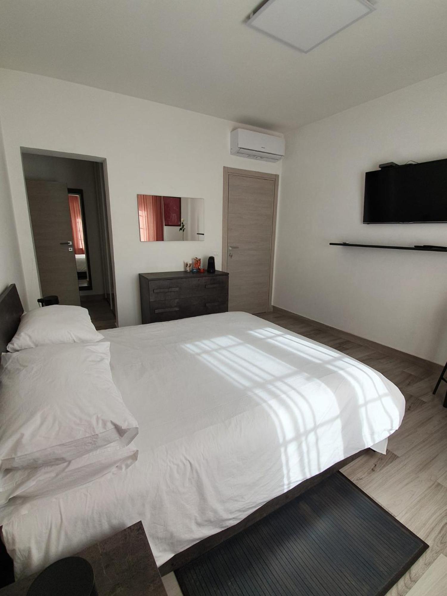 Bergamo - La Casa Di Gianna Hotel Nembro Luaran gambar